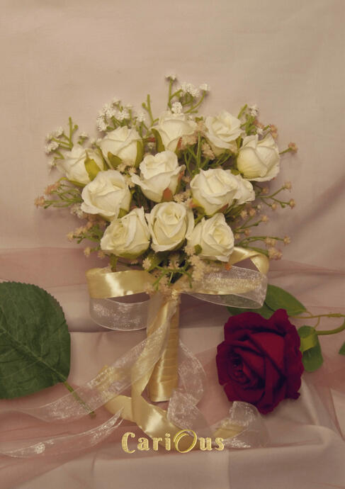 Hand Bouquet*